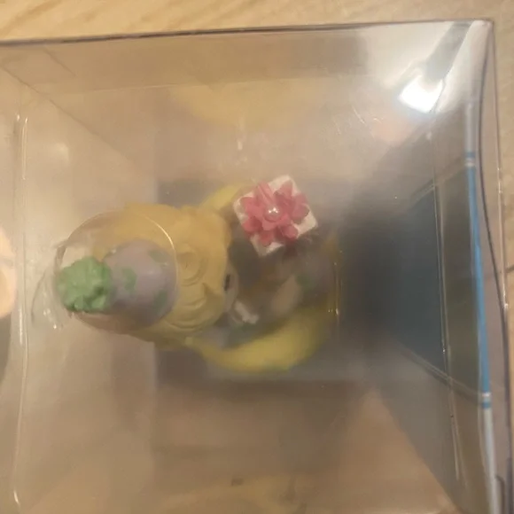 PRECIOUS MOMENTS June Birthday Wishes Figurine sitting on cupcake with present! - Picture 5 of 6